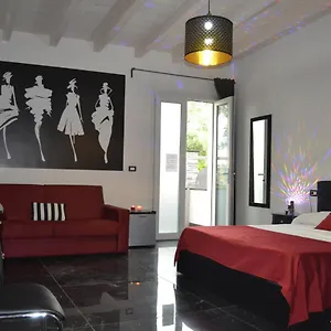 https://garda-relais-luna-blu.hotelinveneto.com